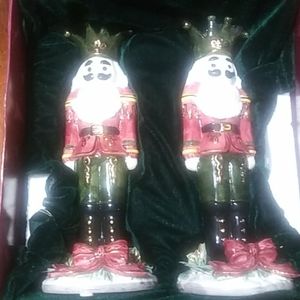 Super cute nutcracker candle sticks never used
